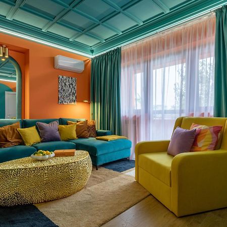 Апартаменты Wes Anderson In Бухарест Экстерьер фото